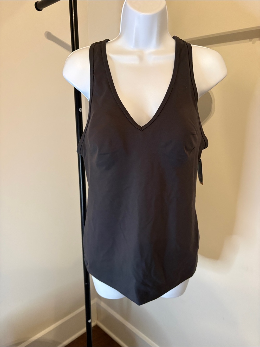 Women's Victoria’s Secret V-Neck Tank Top - Dark Charcoal NWT Size Large